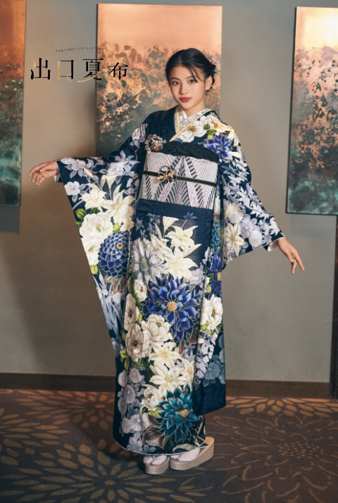 出口夏希の最新振袖