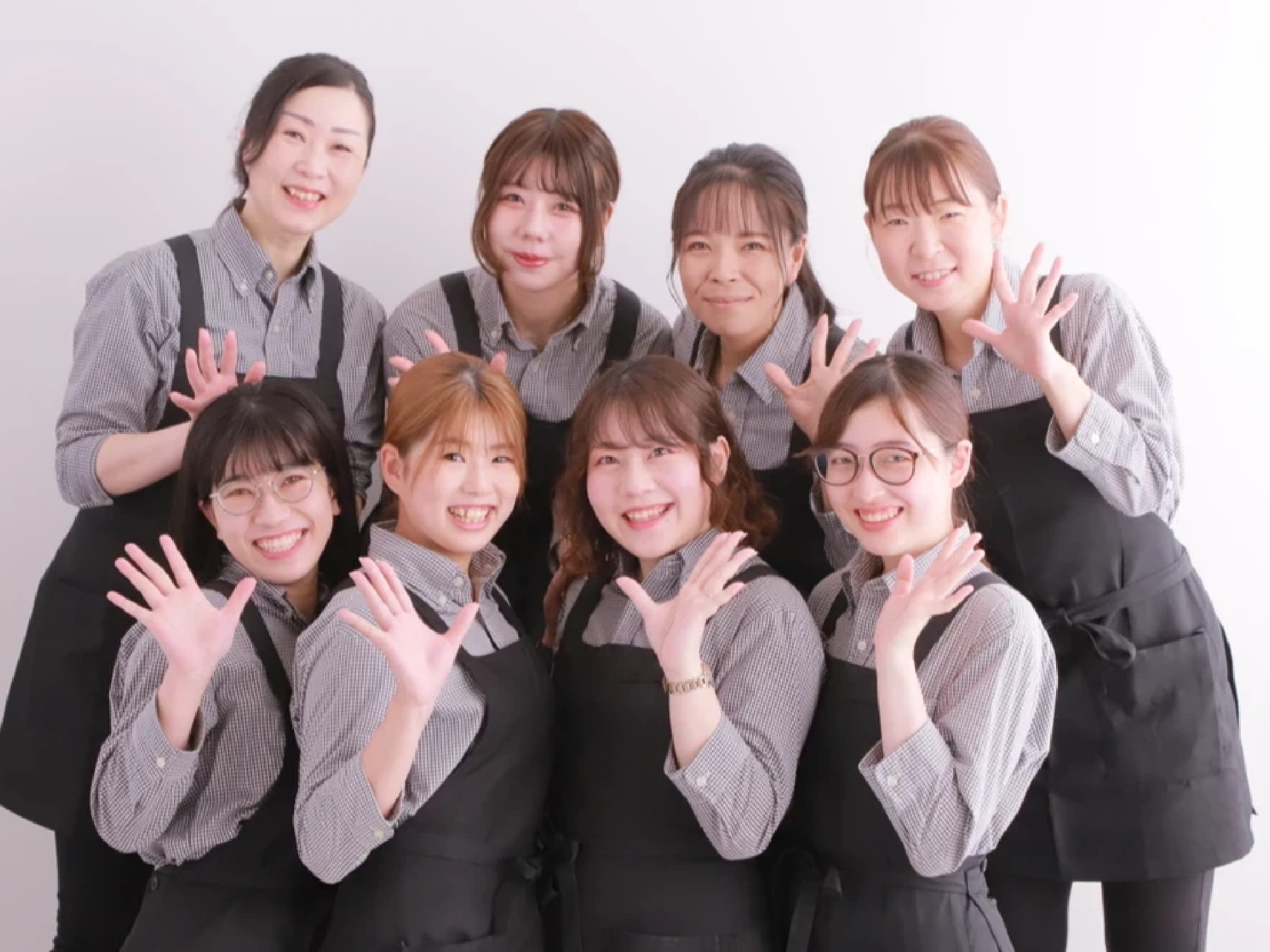 笑顔創造写真館ニコ スタッフ写真