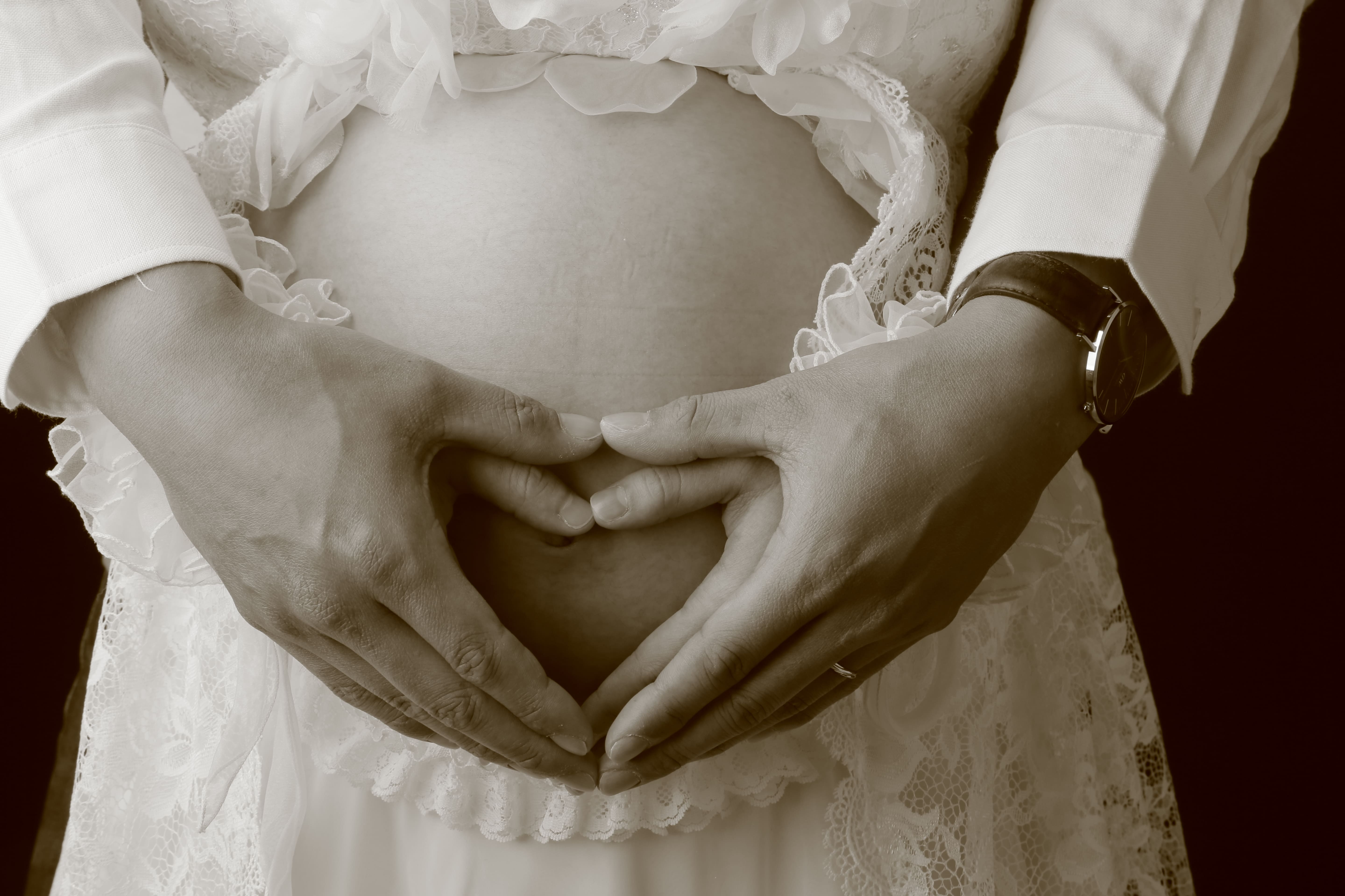 マタニティ写真撮影｜広島市の写真スタジオ笑顔創造写真館ニコ